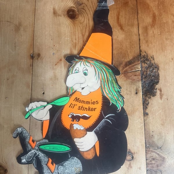 Vintage Beistle Witch Die Cut - Halloween Wall Decoration 1983