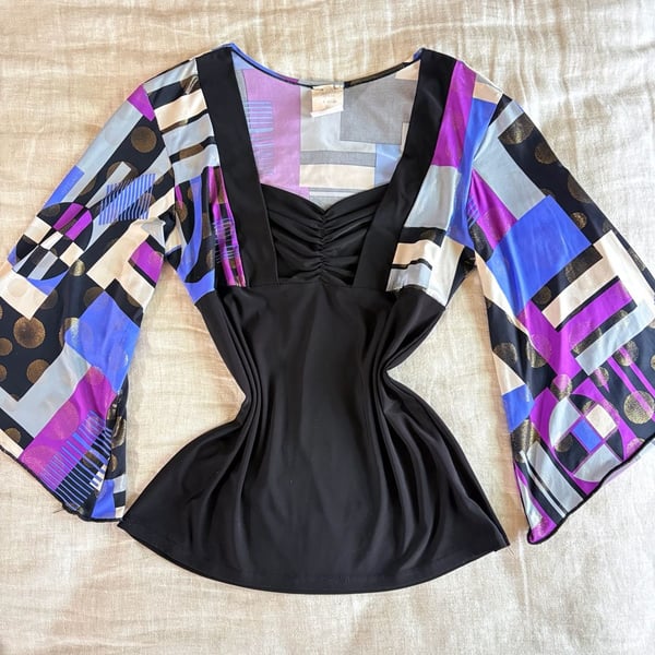 Vintage Geometric Print Top Blouse Black Purple Bell Sleeve M