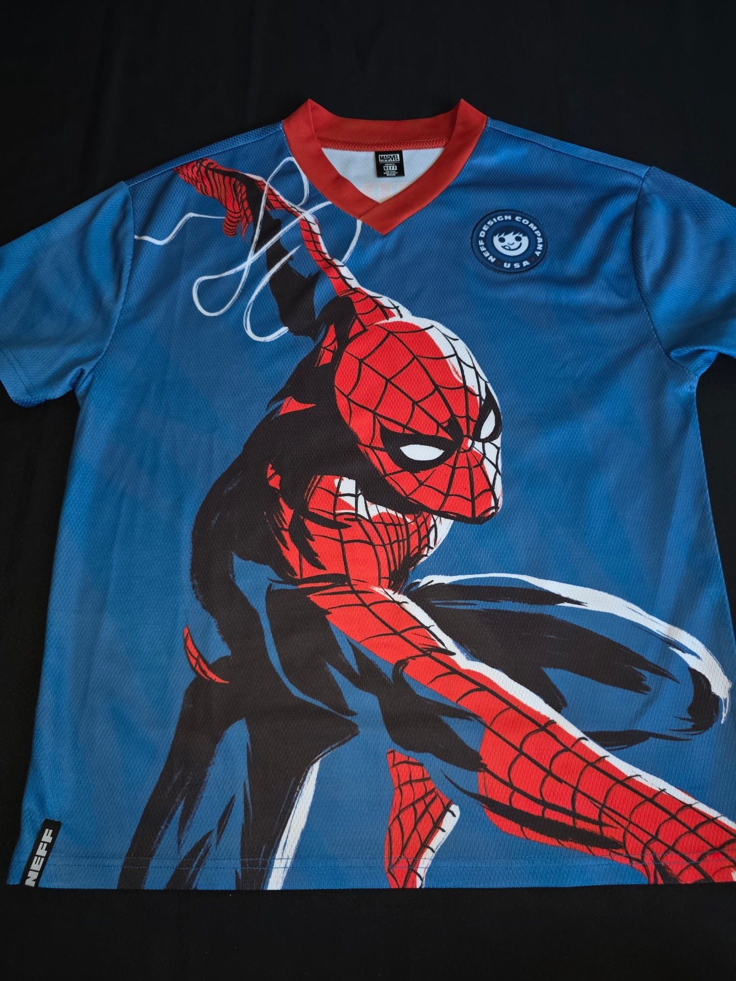 Marvel Neff Venom and spider man soccor shirts both Size Medium 5