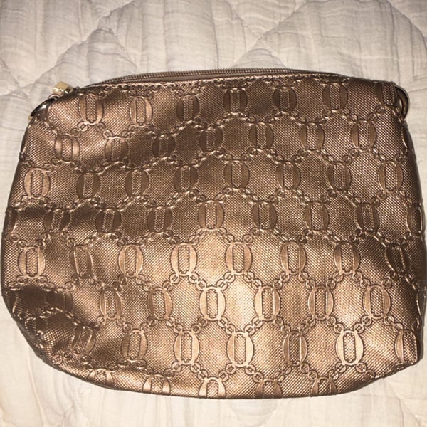Superwillton Metallic Gold Clutch Cosmetic Bag