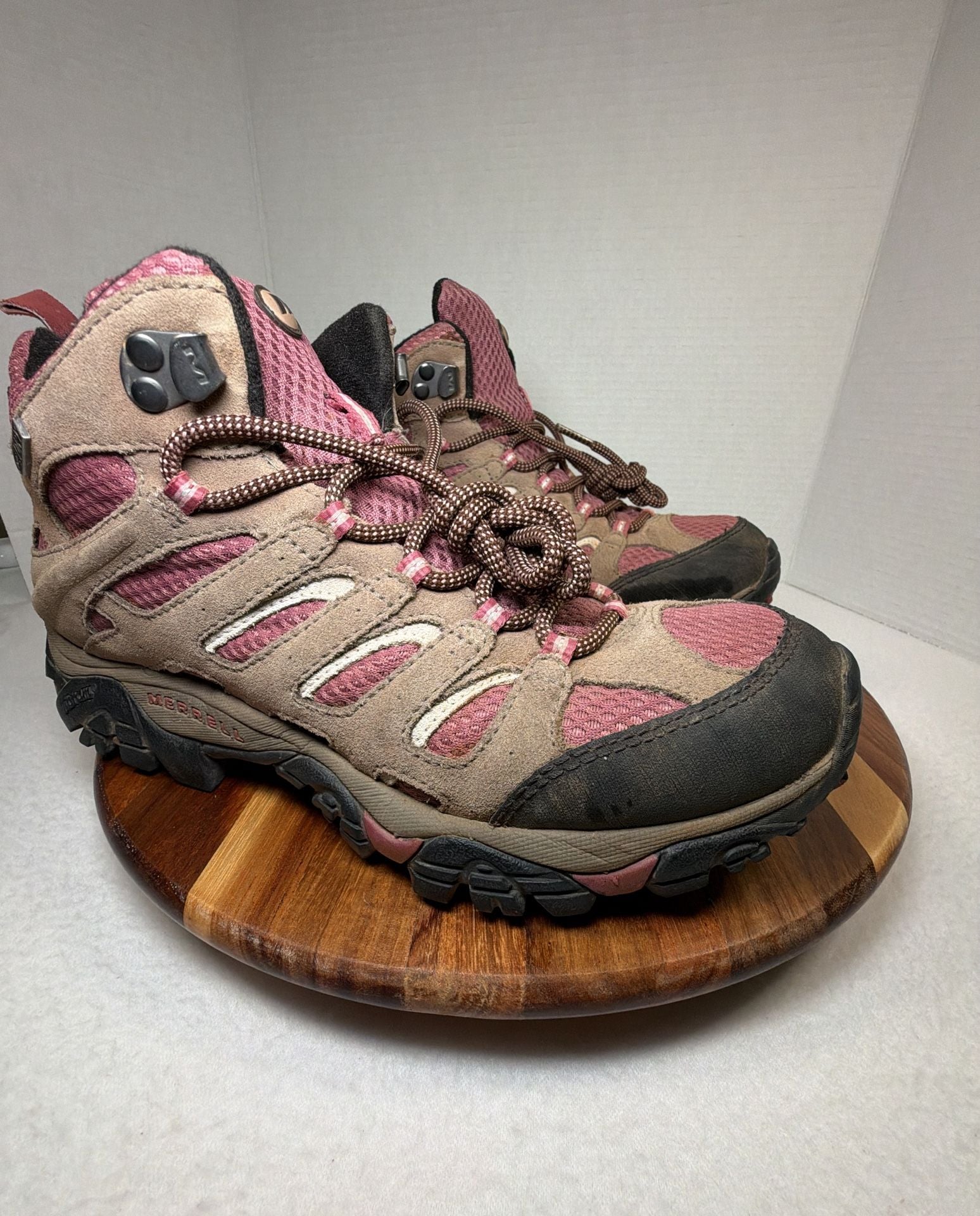 Merrell Moab 2 Mid Waterproof Hiking Boots Women’s Sz 9 Boulder Blush Adventure 2
