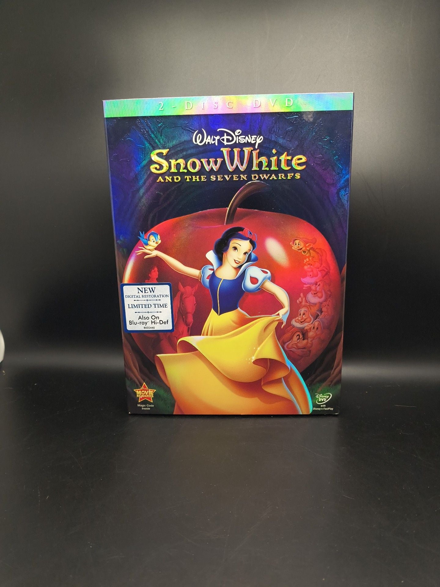 Walt Disney Snow White and the Seven Dwarfs 2-Disc DVD 1