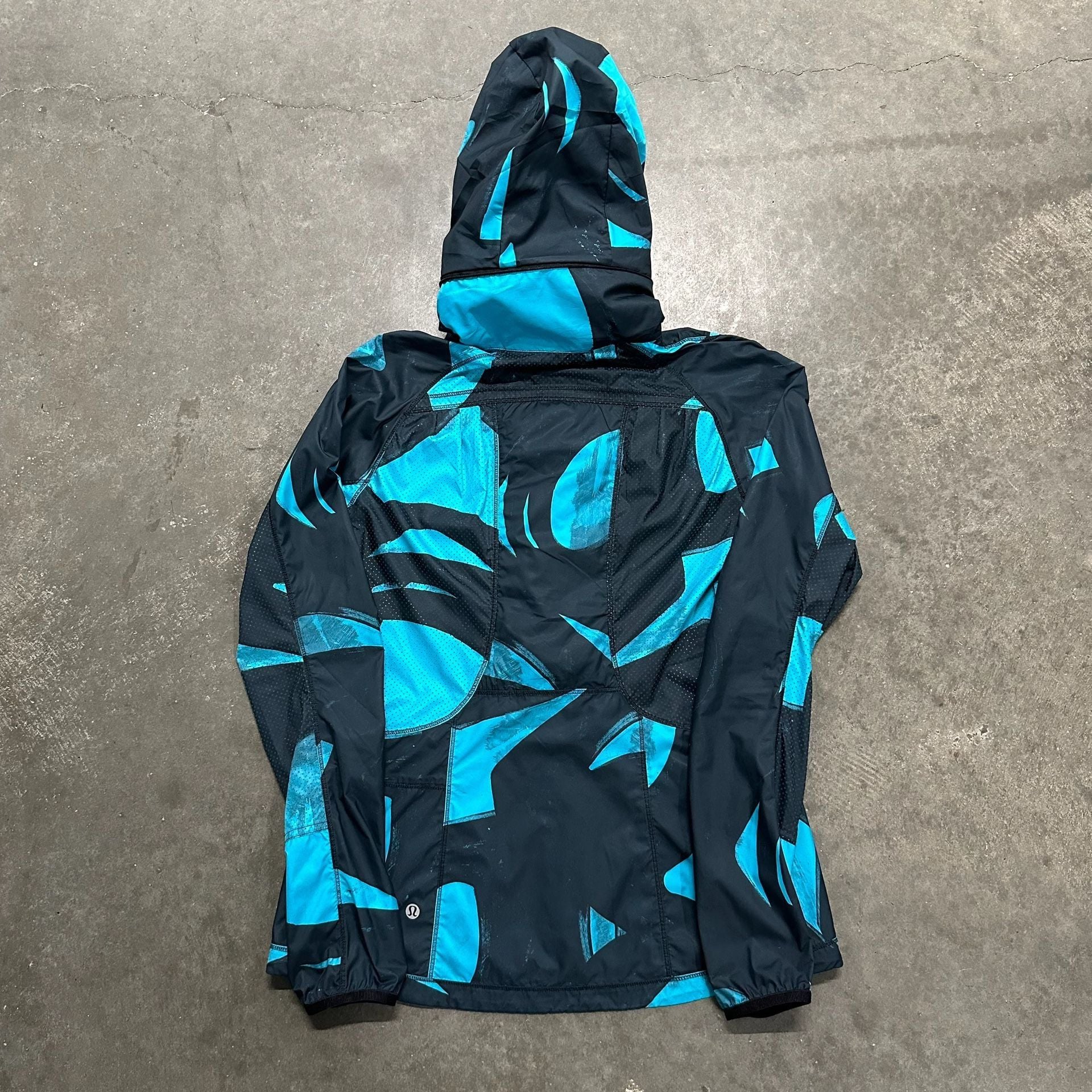 Lululemon Full Zip Hooded Jacket Size 6 Blue Black Abstract Print 3
