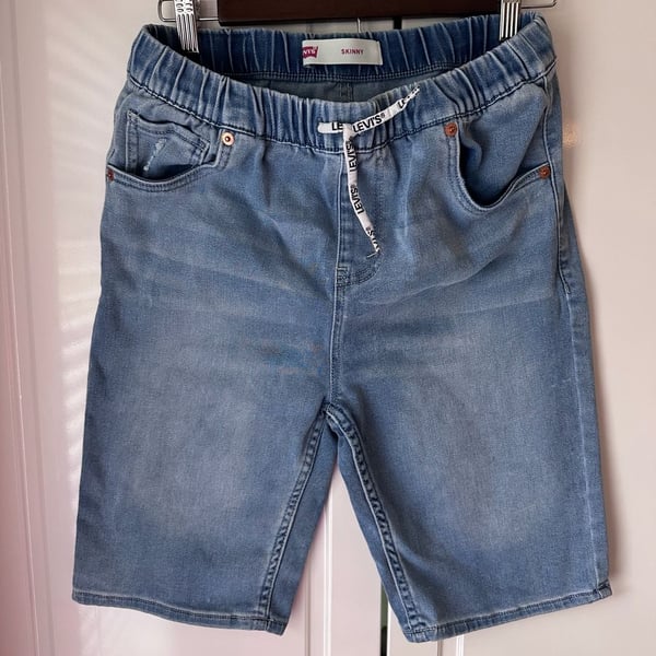Levi's Skinny Pull-On Shorts Size XL Light Blue Denim
