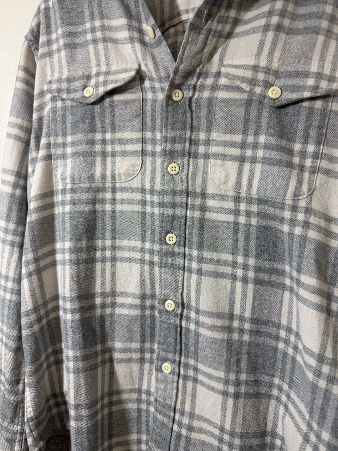 American Eagle Super Soft Flannel Shirt Size XS Gray Plaid Long Sleeve 7