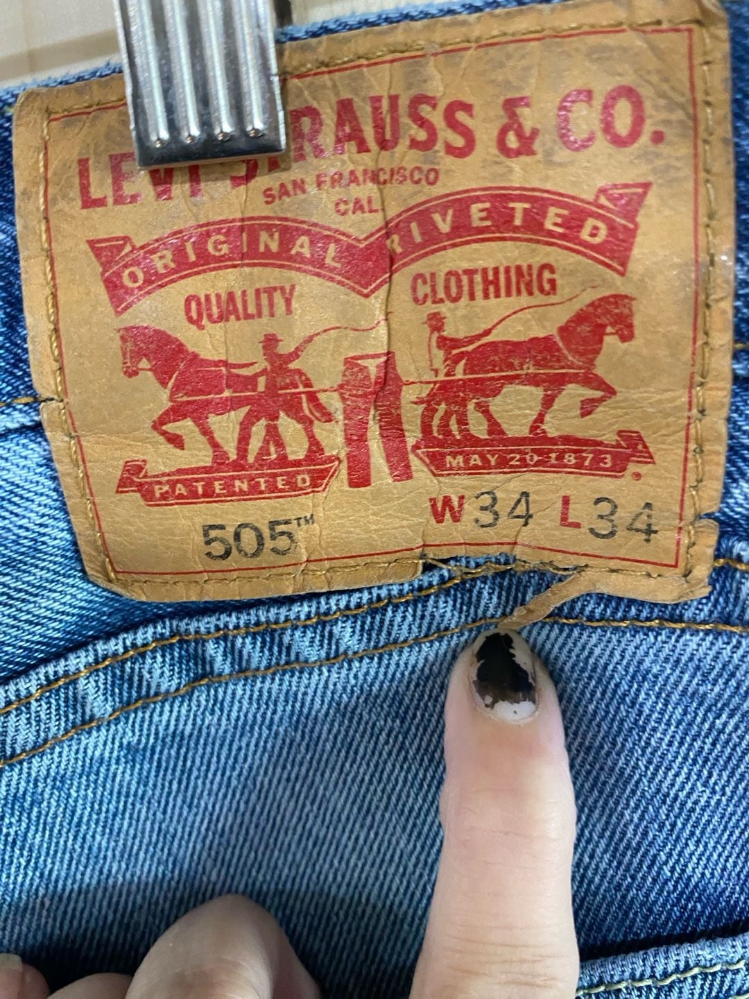 Levi's 505 Regular Fit Jeans W34 L34 Blue Distressed Denim 7