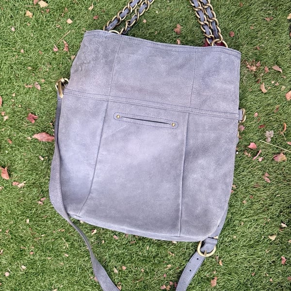 B. Makowsky Leather Crossbody Fold Over Shoulder Bag purse Blue-Grey