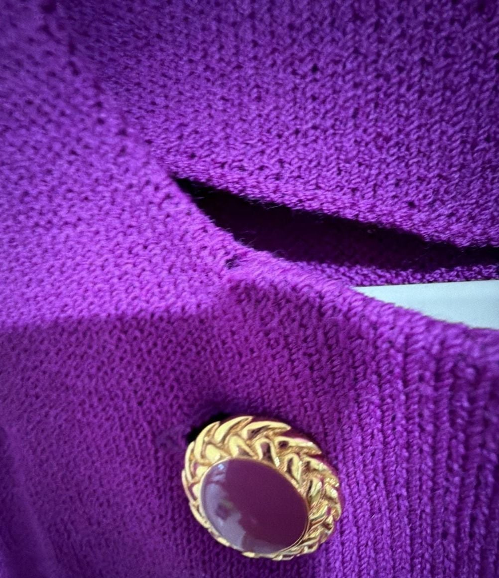St. John Knit Jacket Size 10 Purple Double Breasted Gold Buttons 9