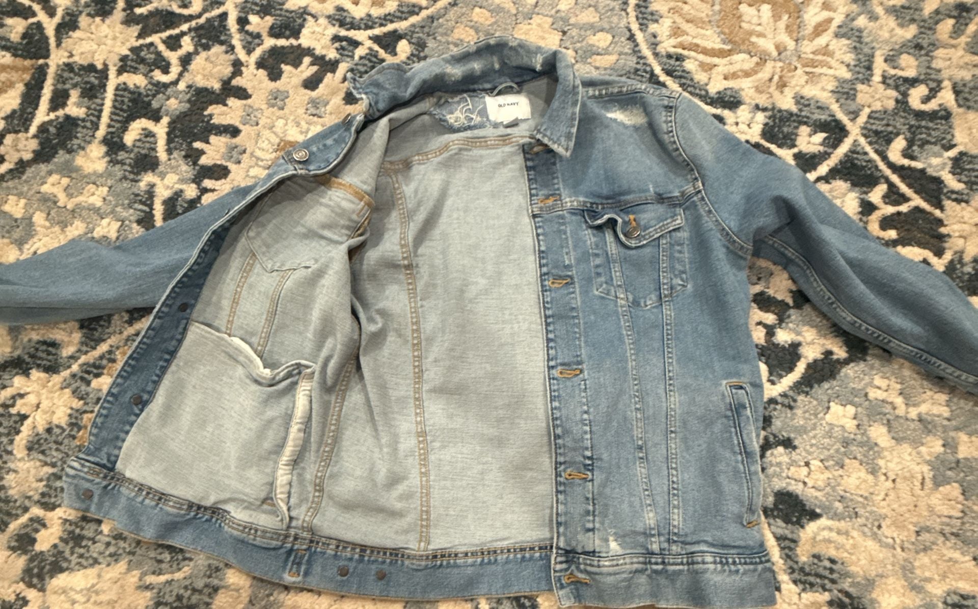 Old Navy Denim Jacket Size M Distressed Blue 7