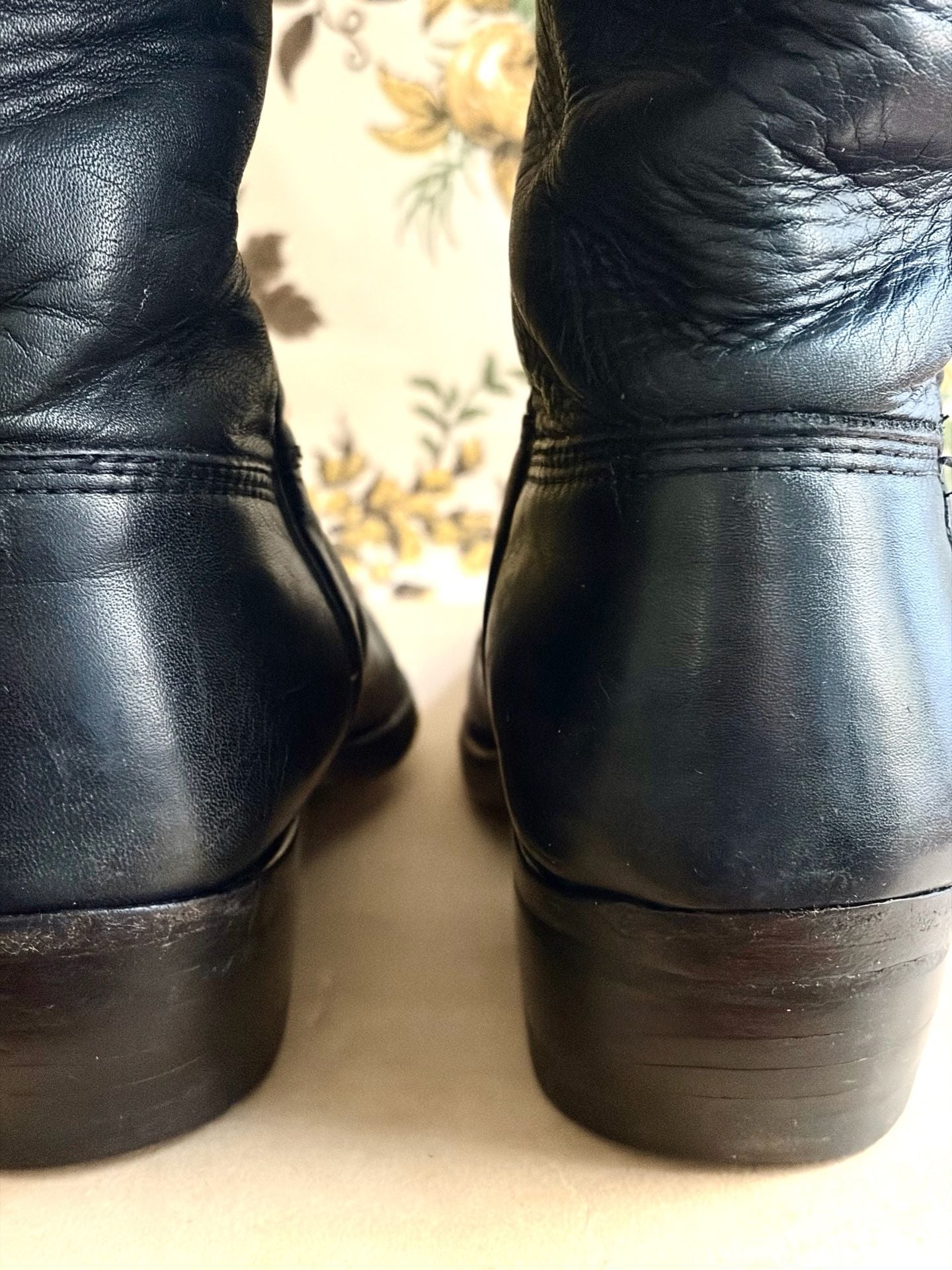 Vintage 1977 Stewart Boot Co
Stovepipe Cowboy Black Leather Western Boots M7 W8.5 11