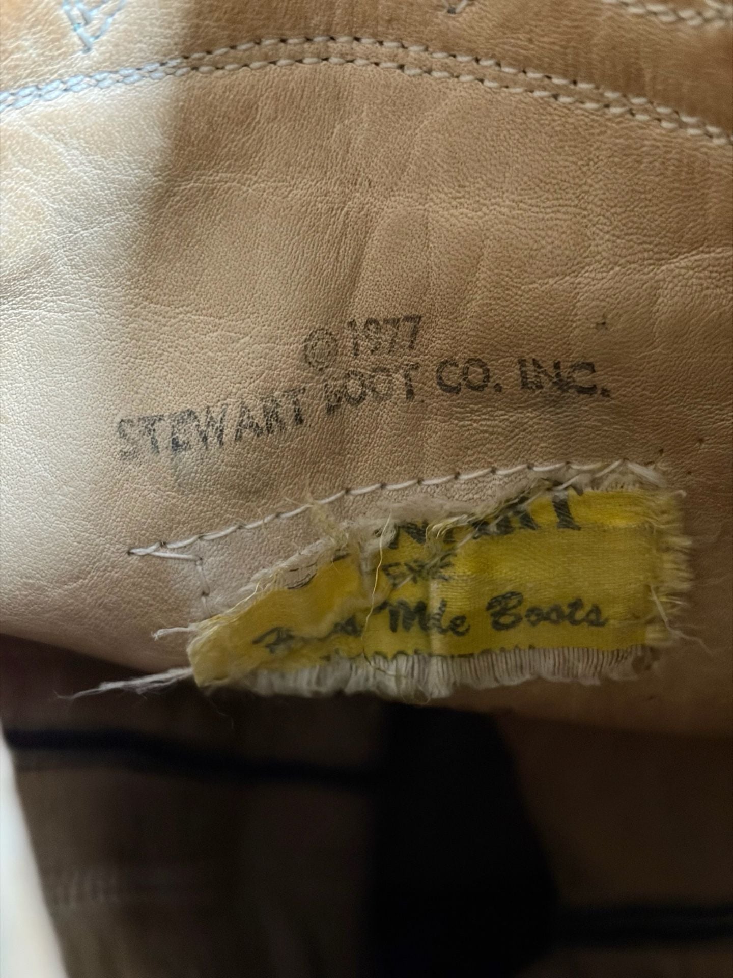 Vintage 1977 Stewart Boot Co
Stovepipe Cowboy Black Leather Western Boots M7 W8.5 15