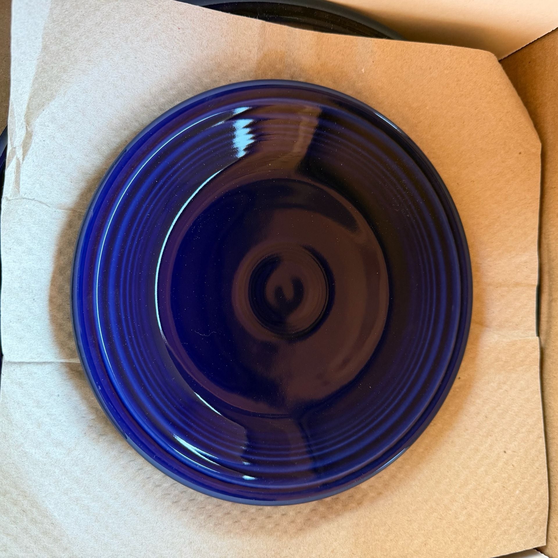 RARE!!! Fiestaware NEW Old Stock 4 Piece Dinner Set *RETIRED COLOR* Cobalt Blue 5