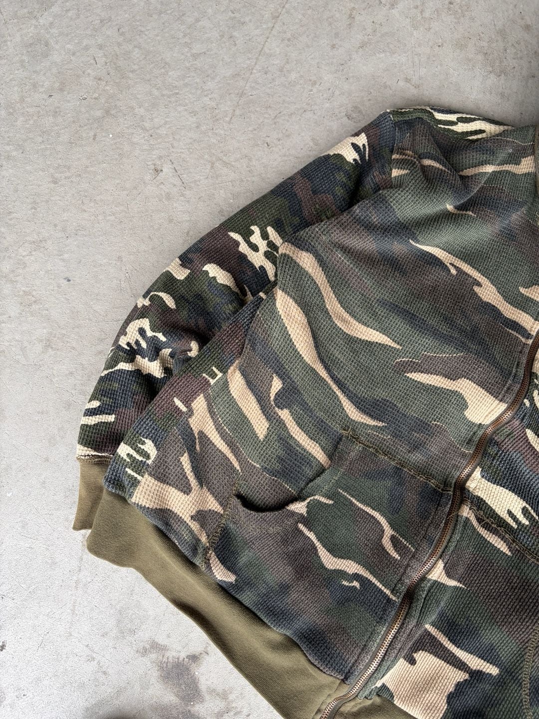Vintage Reversible Camouflage Thermal Zip Up Hoodie Olive Green 4