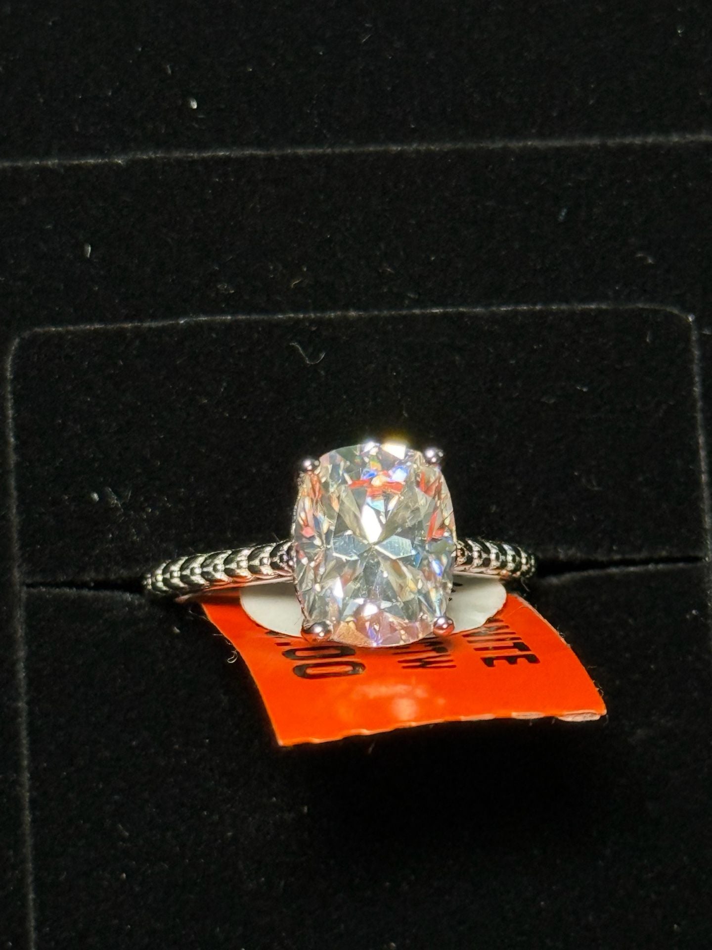 Moissanite Cushion Cut Ring Size 7 925 Silver 2.0CTW 1