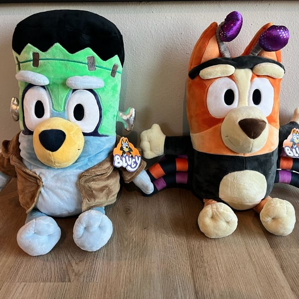 Bluey & Bingo Halloween Jumbo Plushes, Dan Dee, Frankenstein/Spider 2-Piece Set