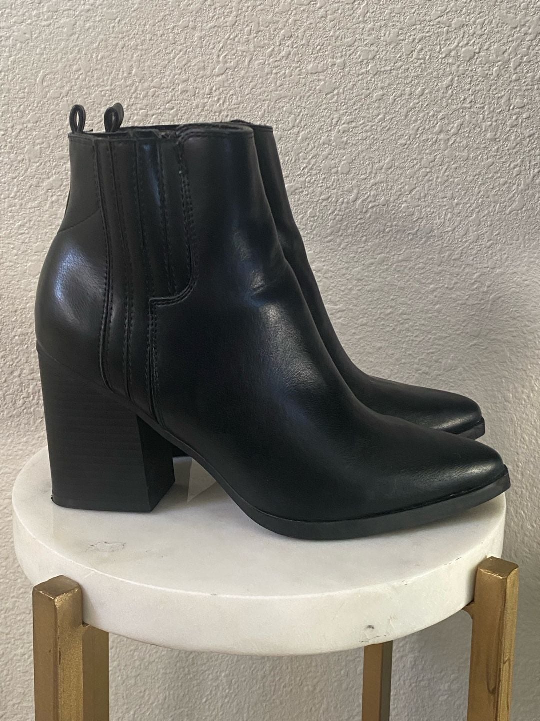 Indigo Rd. Ankle Boots Size 7M Black Block Heel Side Zip 8