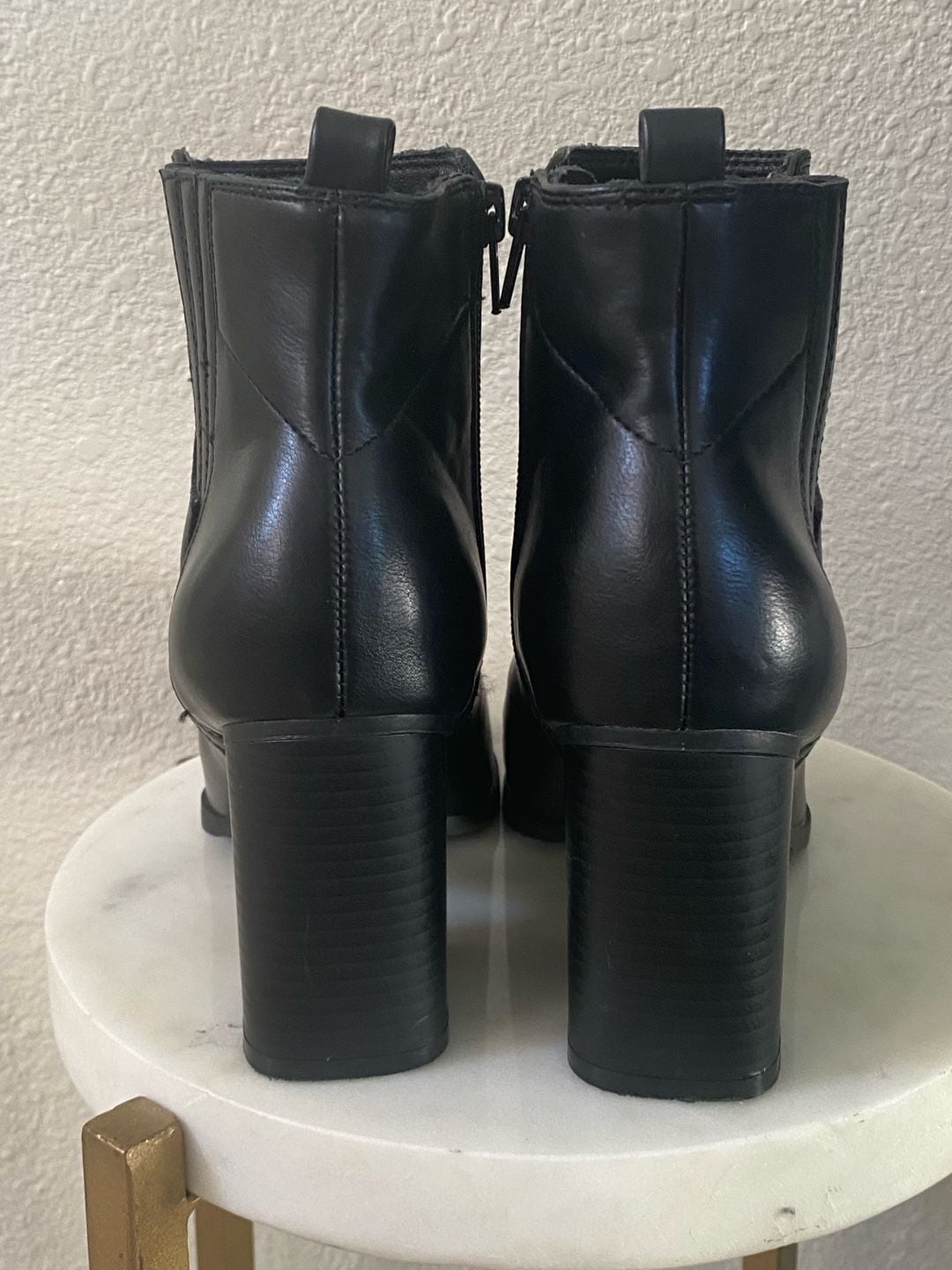 Indigo Rd. Ankle Boots Size 7M Black Block Heel Side Zip 10