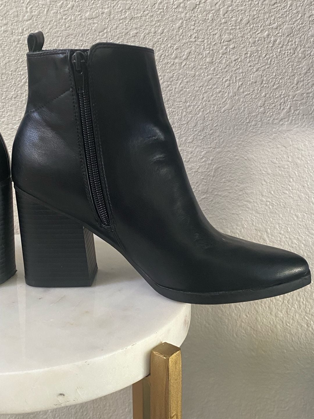 Indigo Rd. Ankle Boots Size 7M Black Block Heel Side Zip 12