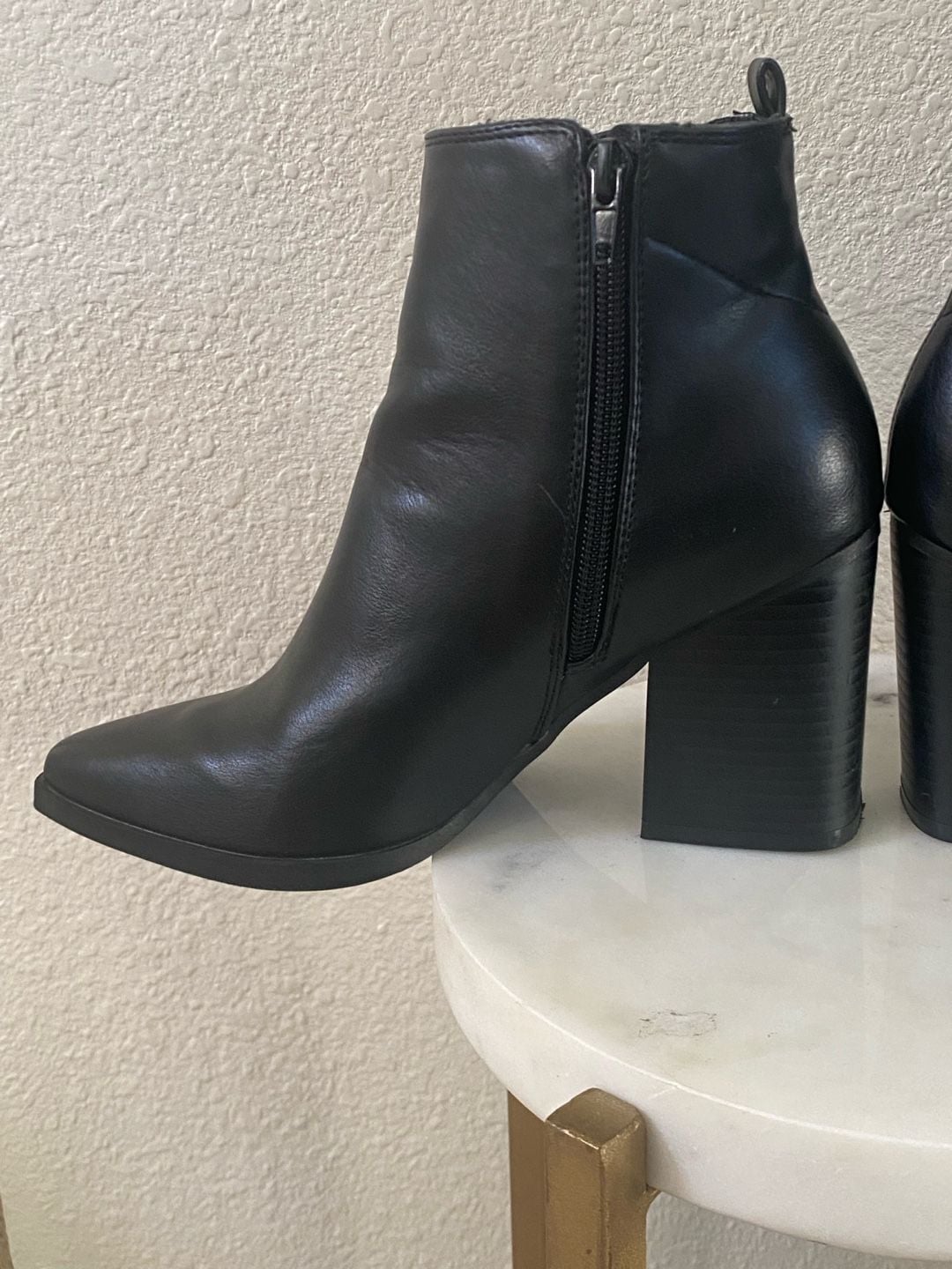 Indigo Rd. Ankle Boots Size 7M Black Block Heel Side Zip 13
