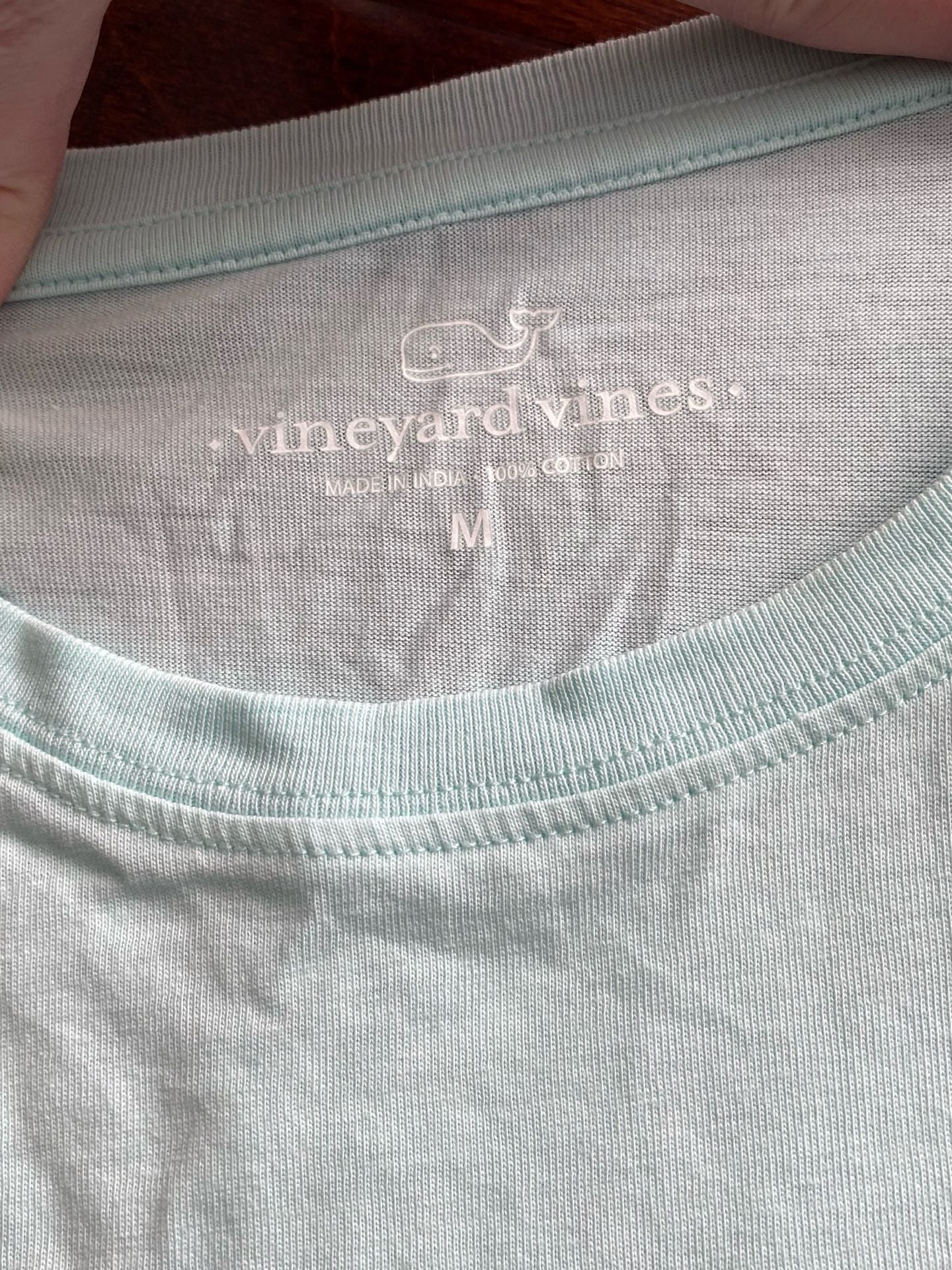 vineyard vines Long Sleeve Pocket Tee Size M Light Blue Whale Graphic 4
