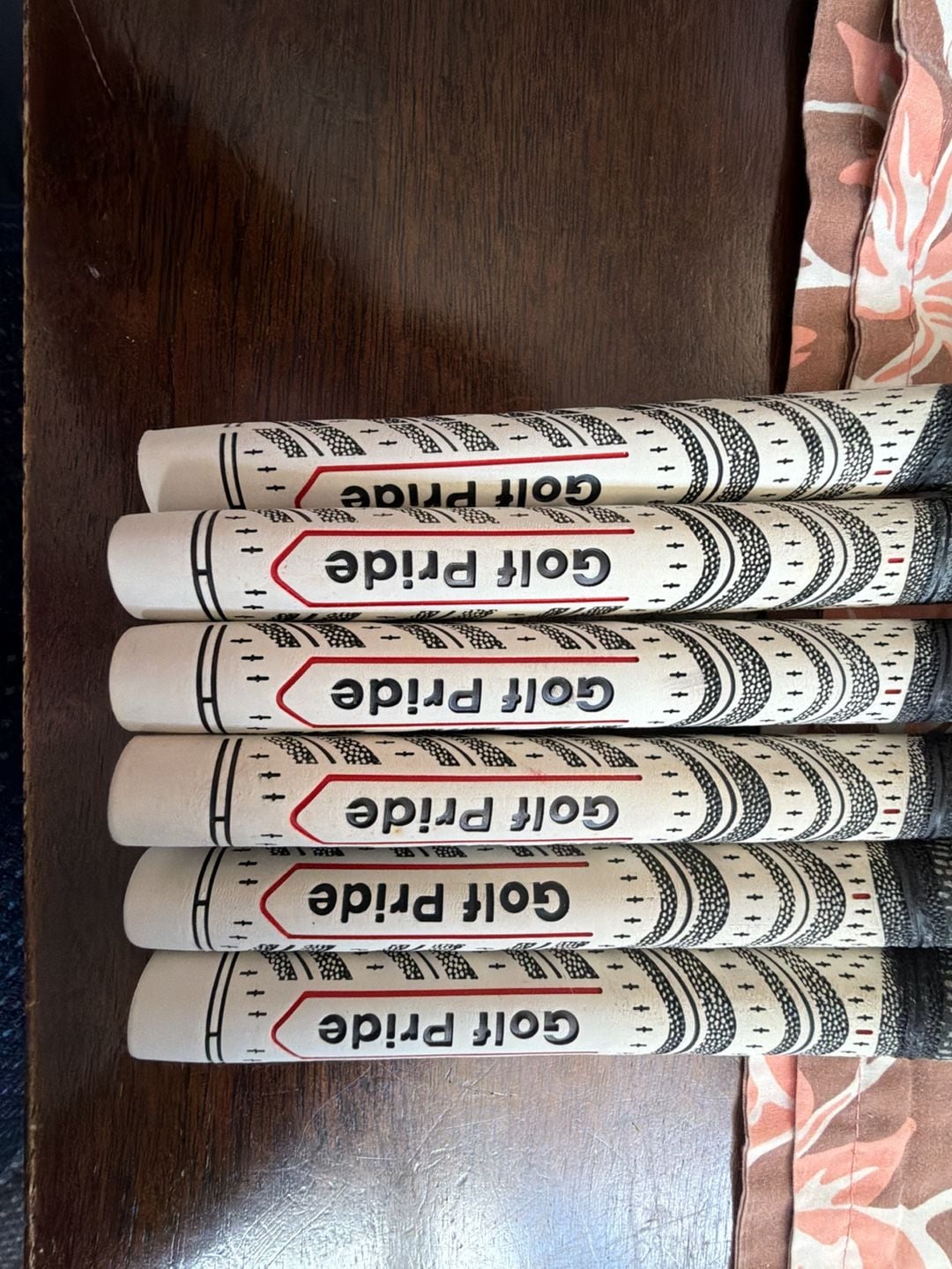 Golf Pride MCC Align Standard Golf Grips White 2