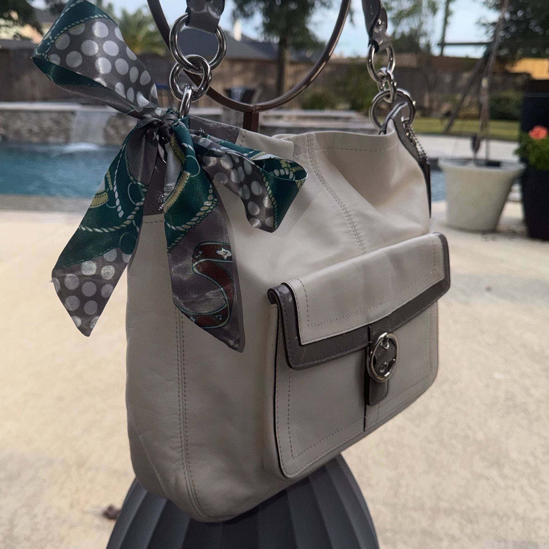 Coach Penelope White Leather Hobo Shoulder Bag
#25V1026 4