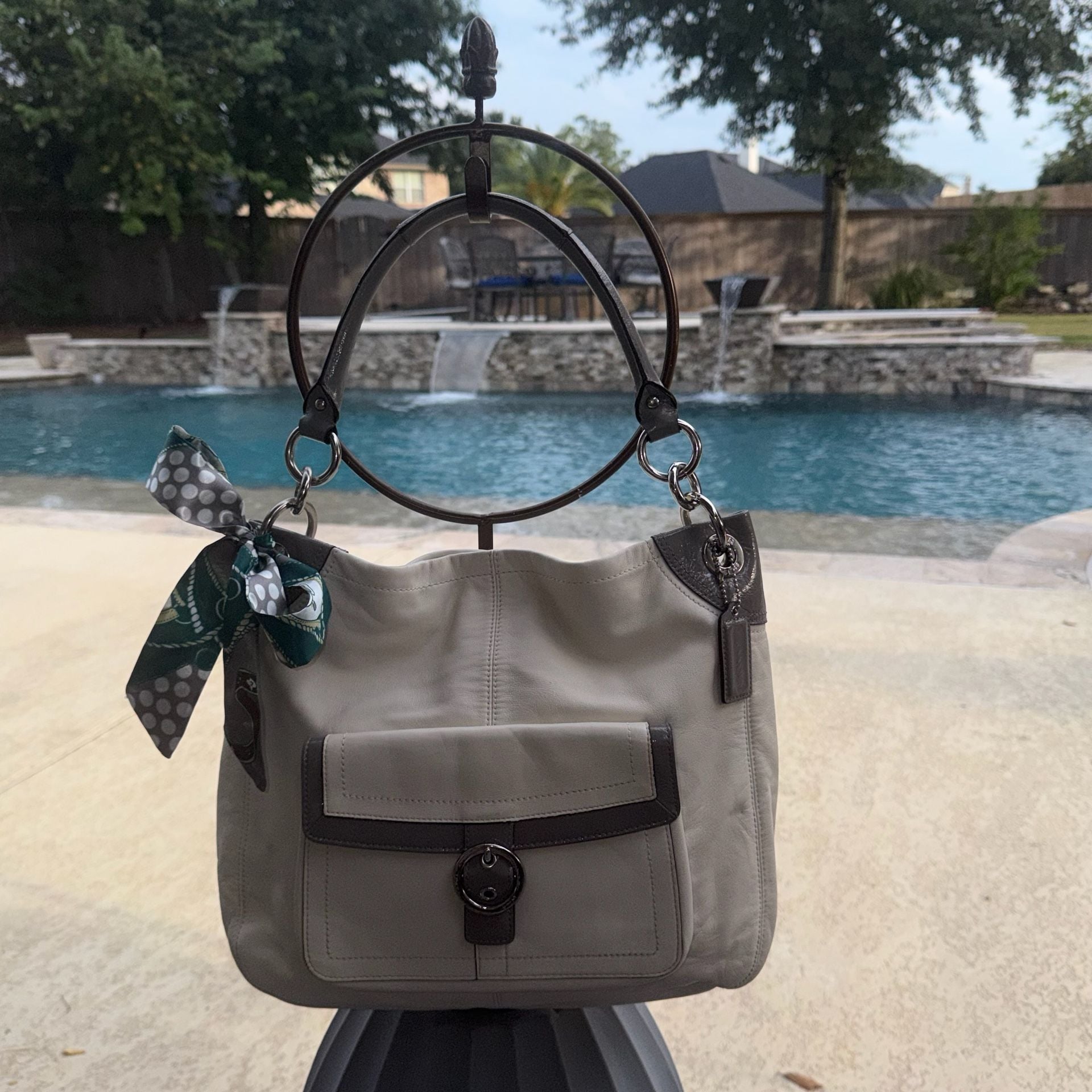 Coach Penelope White Leather Hobo Shoulder Bag
#25V1026 9