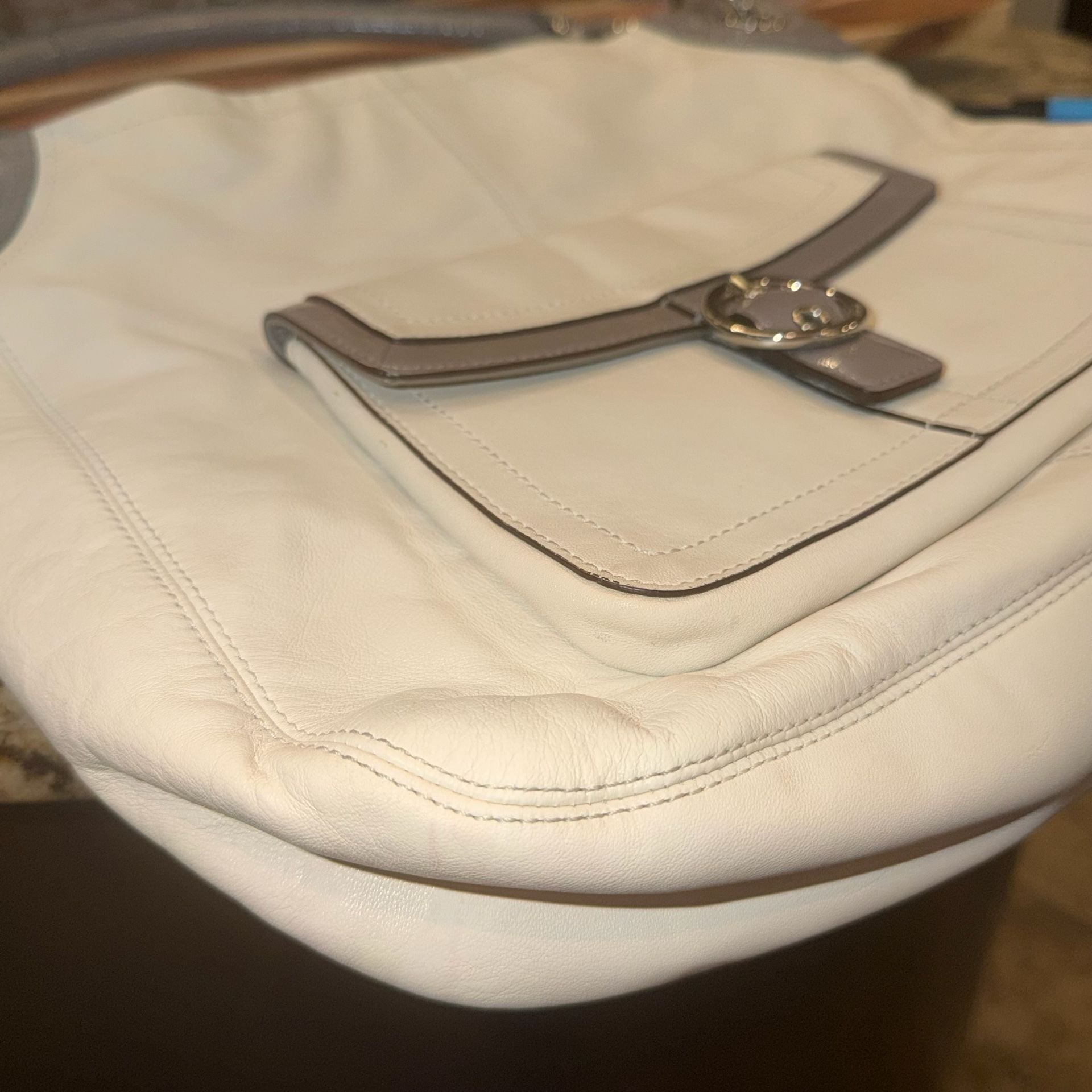 Coach Penelope White Leather Hobo Shoulder Bag
#25V1026 15