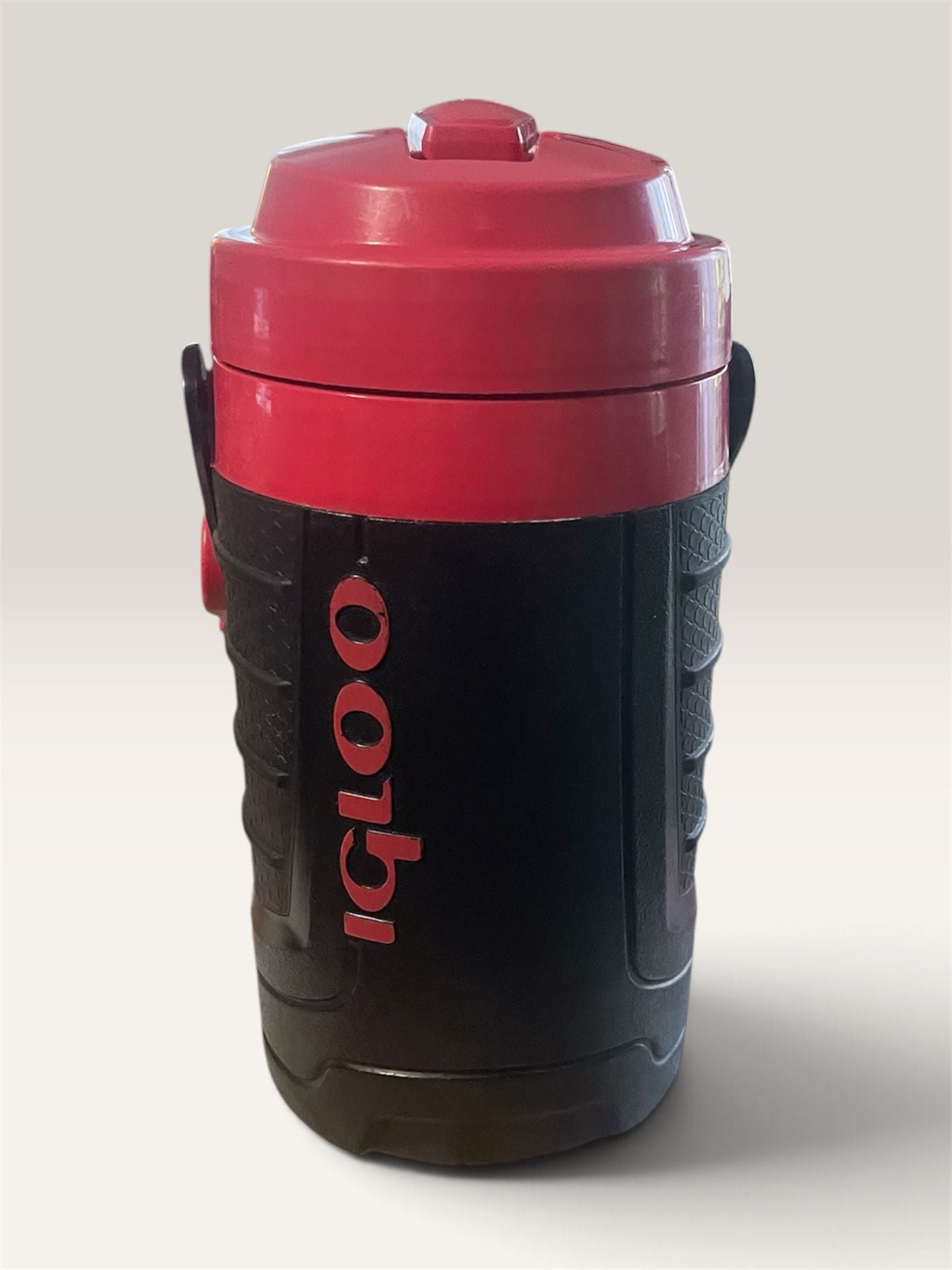 Igloo Proformance 1/2 gallon Water Jug Pink Black 1