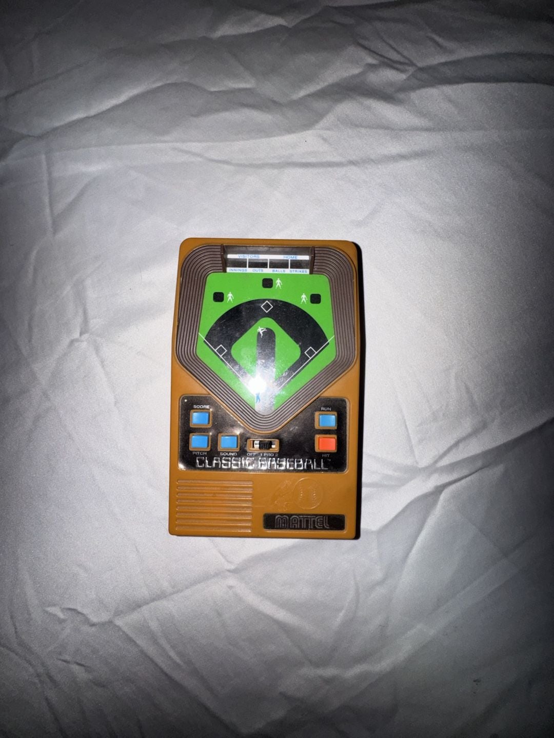 Mattel Classic Baseball Handheld Electronic Game 1