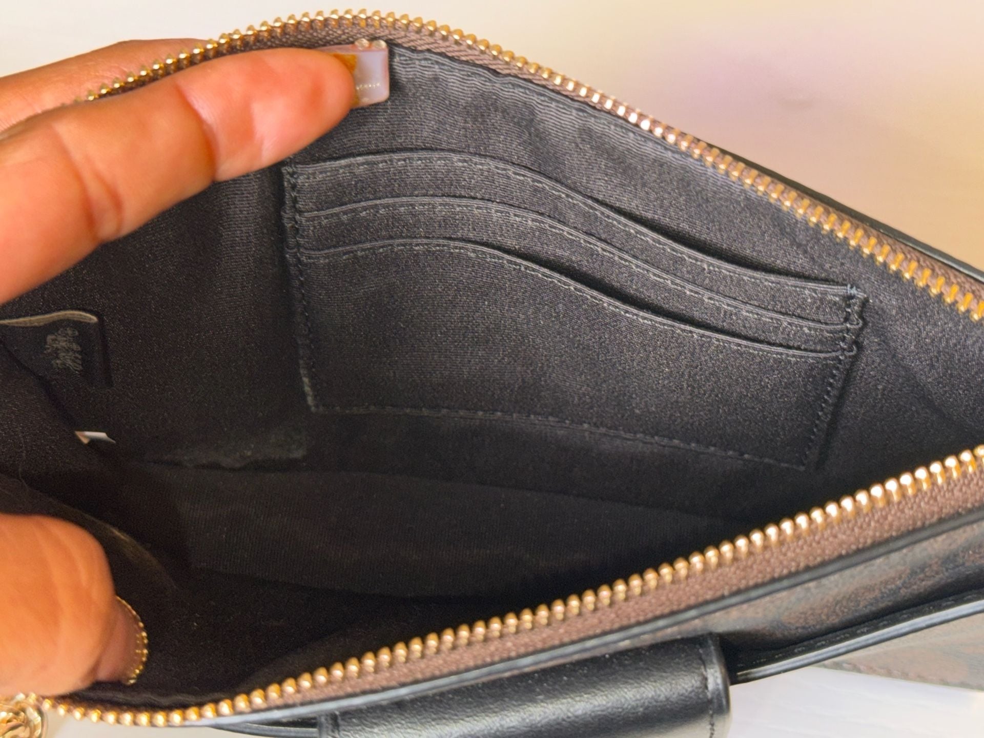 Product thumbnail 6