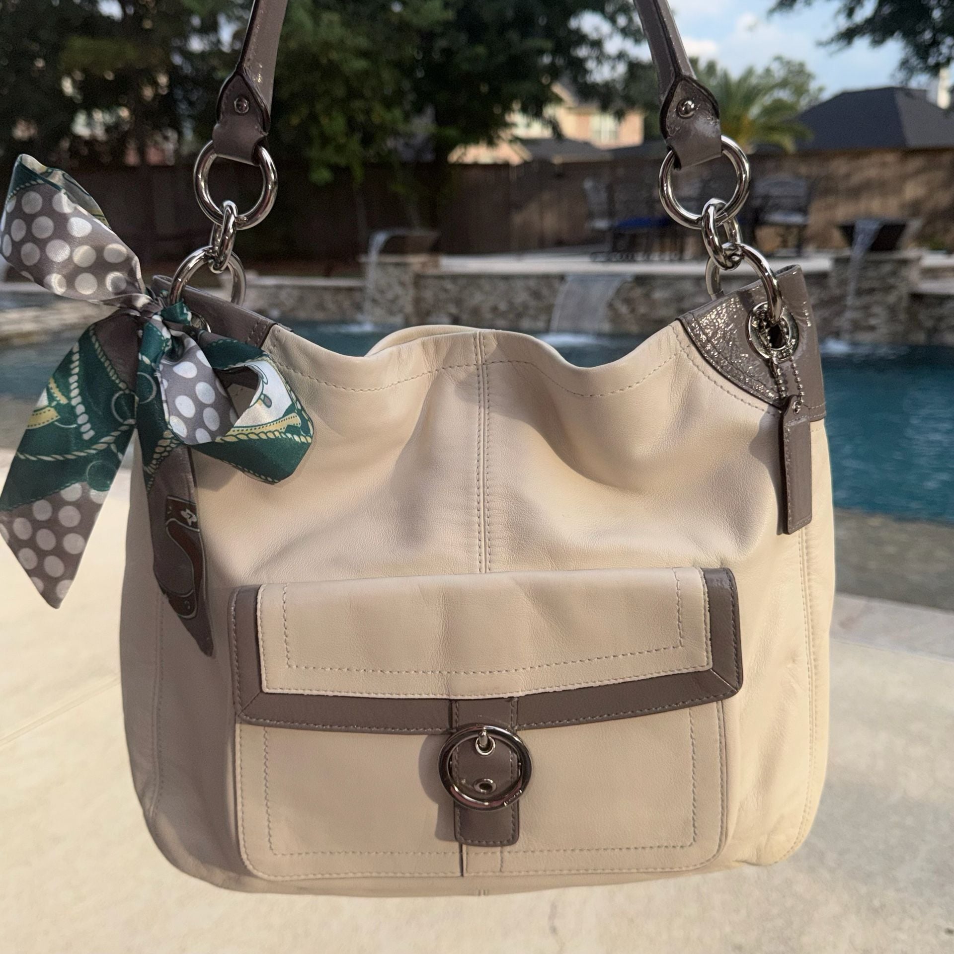 Coach Penelope White Leather Hobo Shoulder Bag
#25V1026 2
