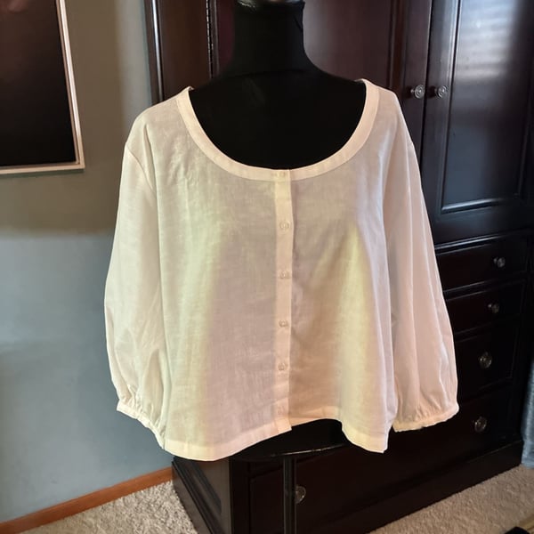 Tuckernuck White Cotton Linen Blouse Size XL Button Down Top A803