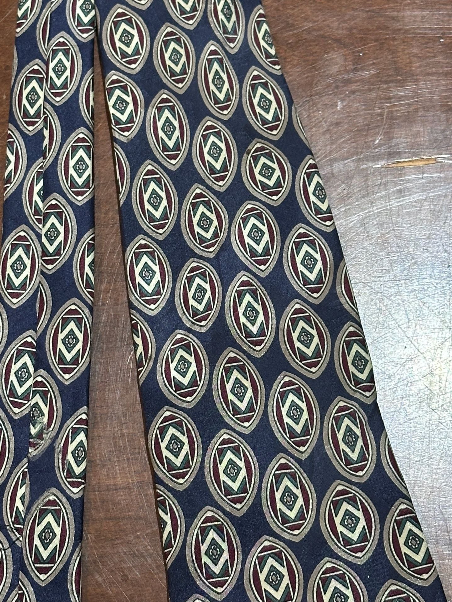 WOODWARD Silk Tie Navy Blue Geometric Medallion 100% Seta 2