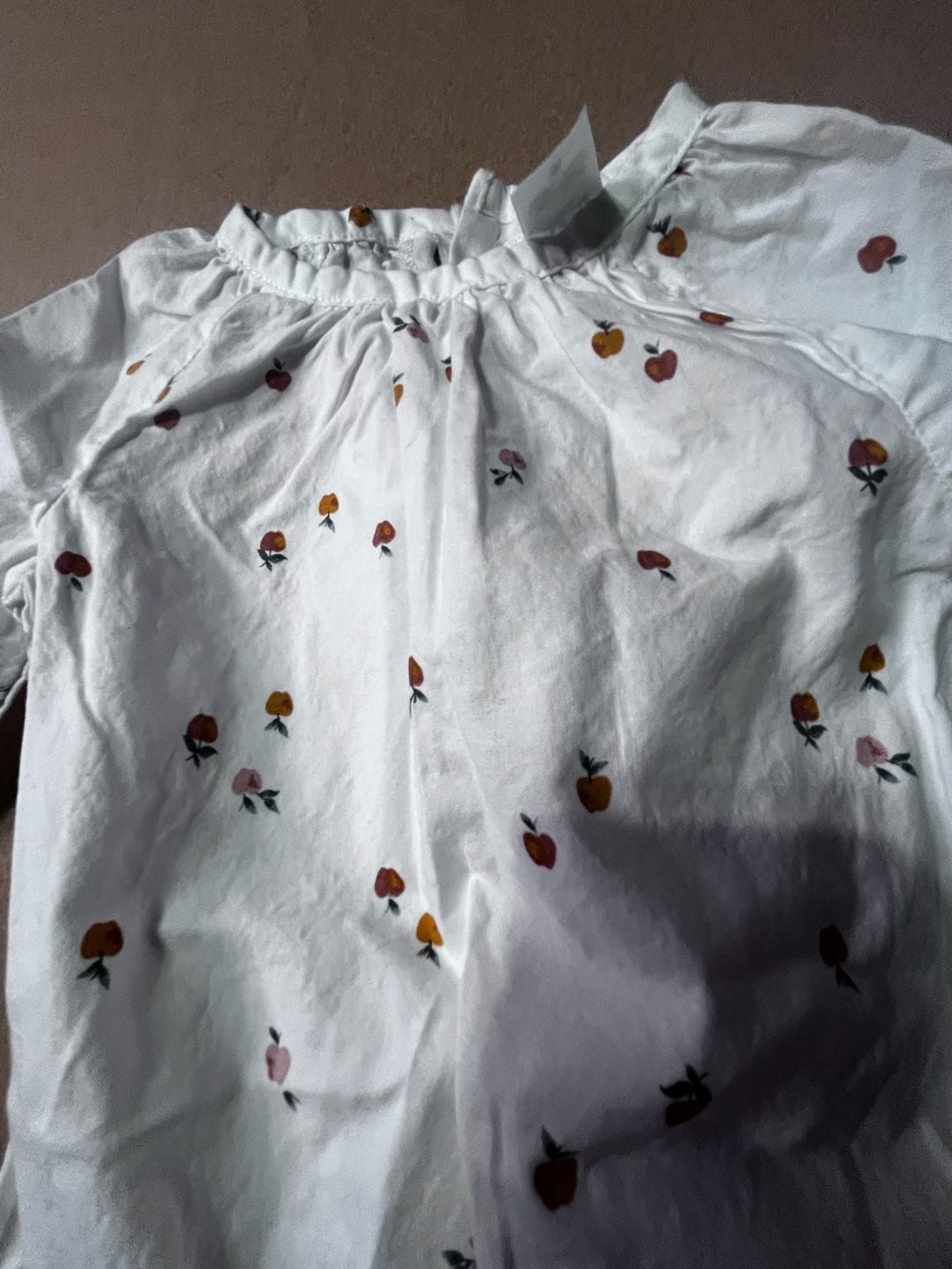 Carter's Long-Sleeve Bodysuit Size 12M White Apple Print 3