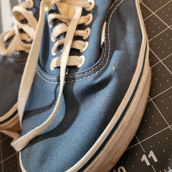 Vans Authentic Size 9 Blue Canvas Lace Up Sneakers