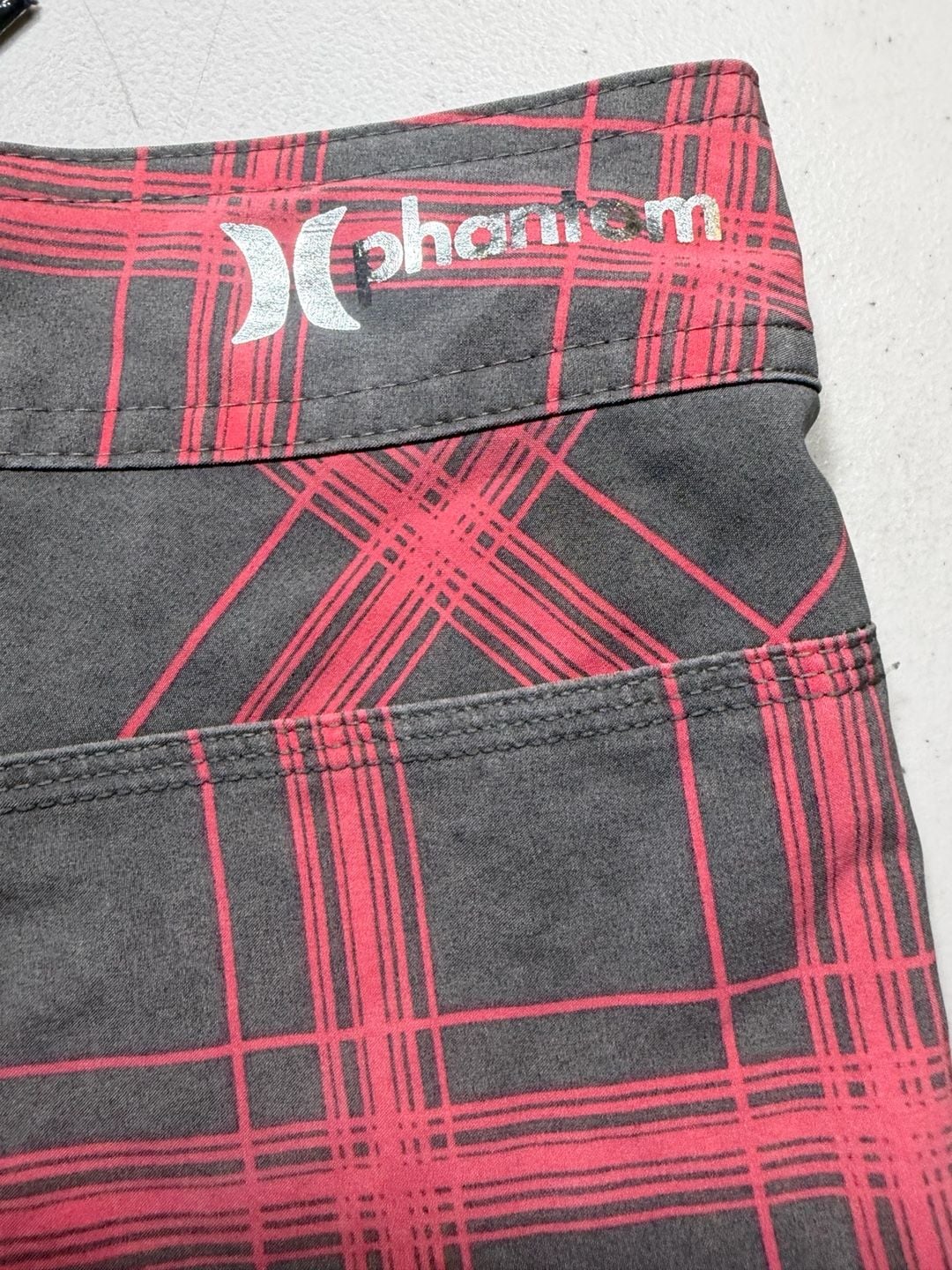 Hurley Phantom Boardshorts Size 30 Gray Pink Plaid Surf Swimwear 5