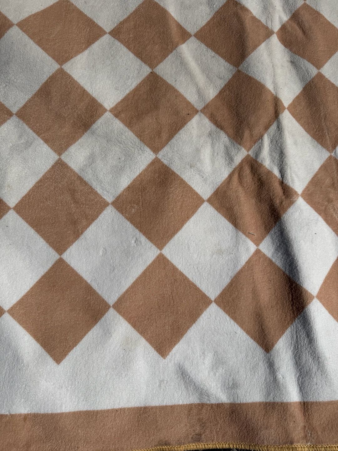 GOGINNY Washable Area Rug Brown White Checkerboard Diamond Pattern 5
