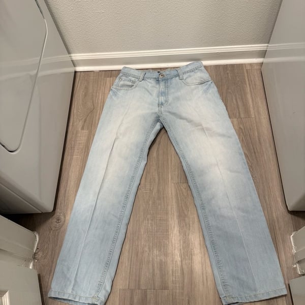 Southpole Jeans Size 34 Light Wash Straight Denim Y2K Baggy