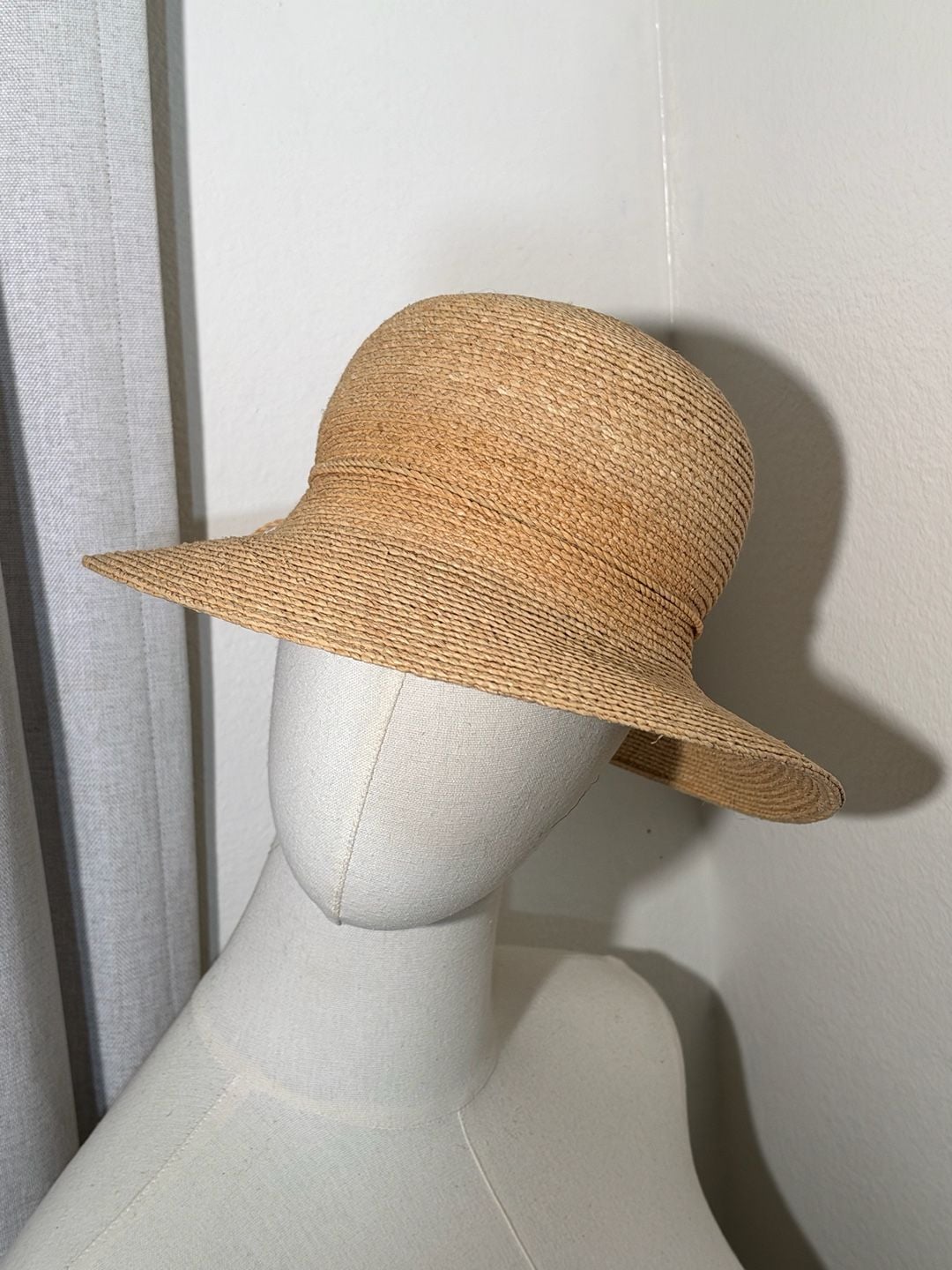 Helen Kaminski Delphina Hat Nougat M 4