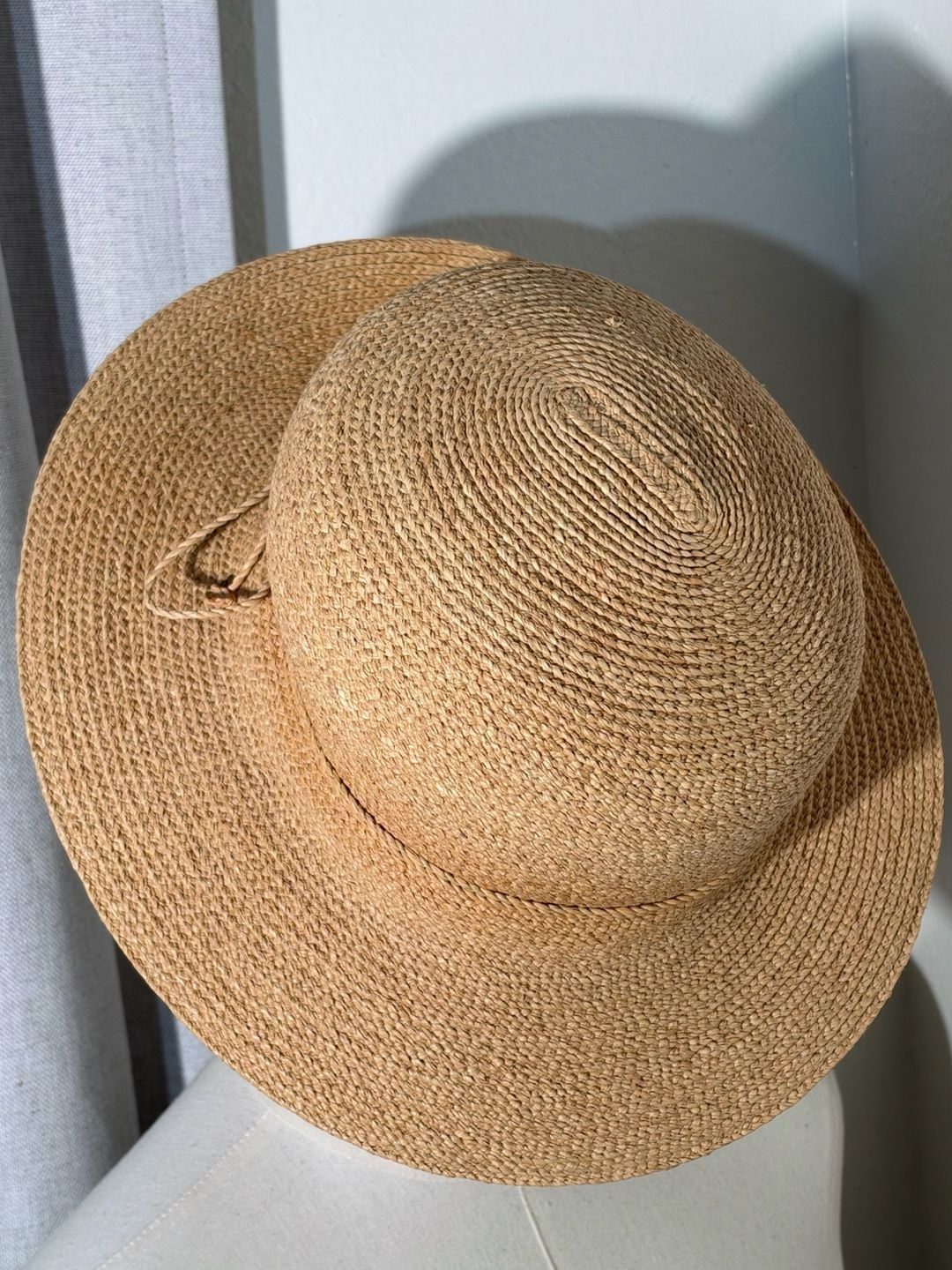 Helen Kaminski Delphina Hat Nougat M 9