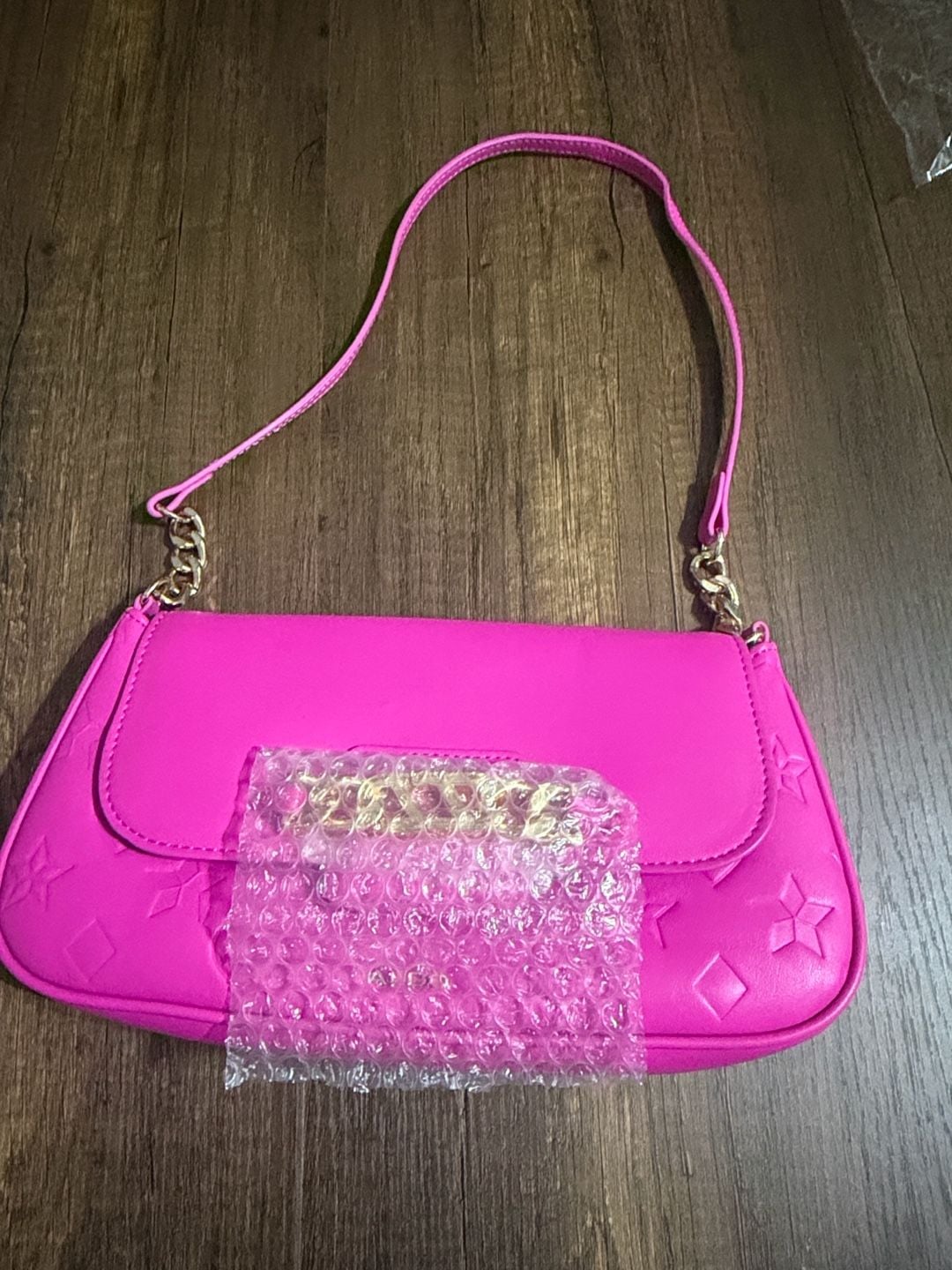 ALDO Fuchsia Pink Shoulder Bag with Gold Chain – New Without Tags 7