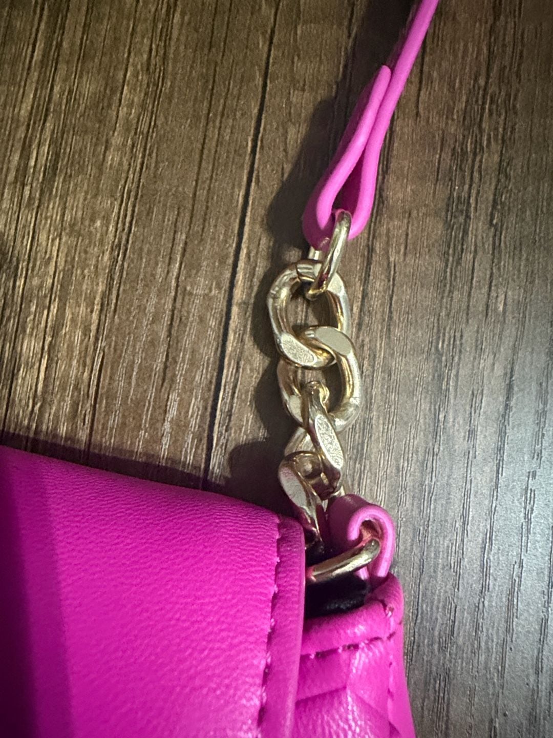 ALDO Fuchsia Pink Shoulder Bag with Gold Chain – New Without Tags 8