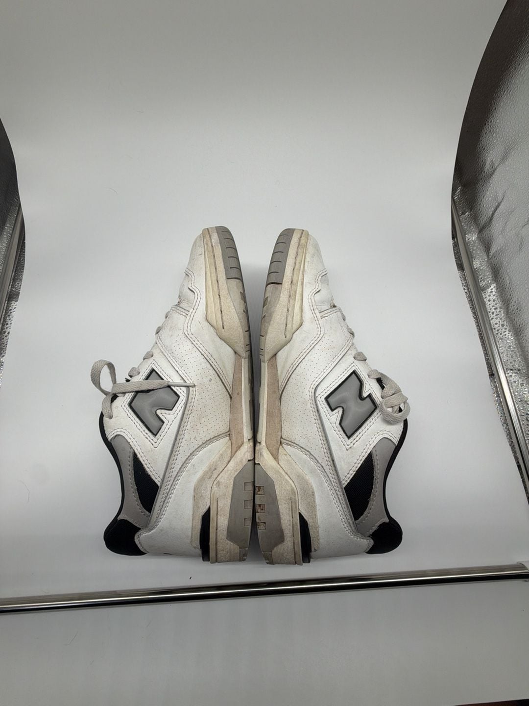 New Balance 550 Size 11 White Black Leather Athletic Sneakers 8