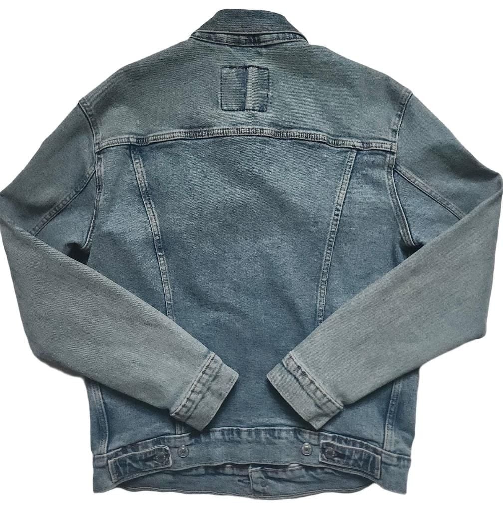 Levi's Trucker Denim Jacket Size M Blue Wash 6