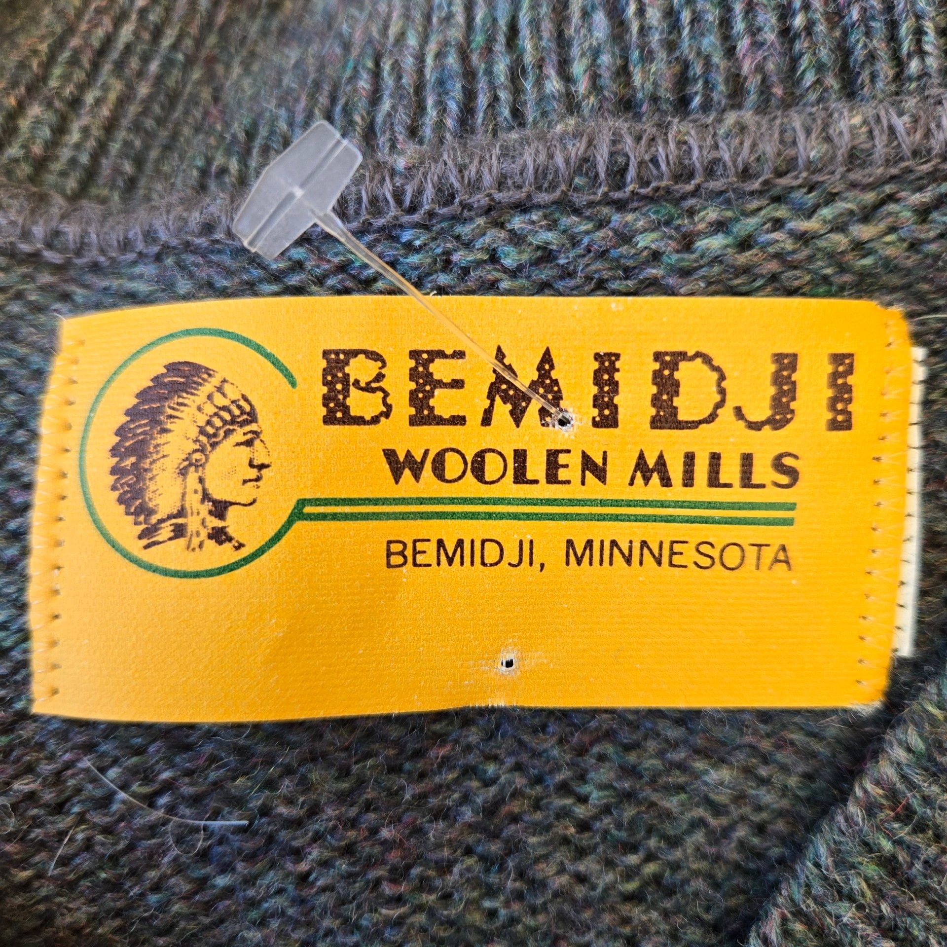Bemidji Woolen Mills V-Neck Sweater Gray Wool Blend 5