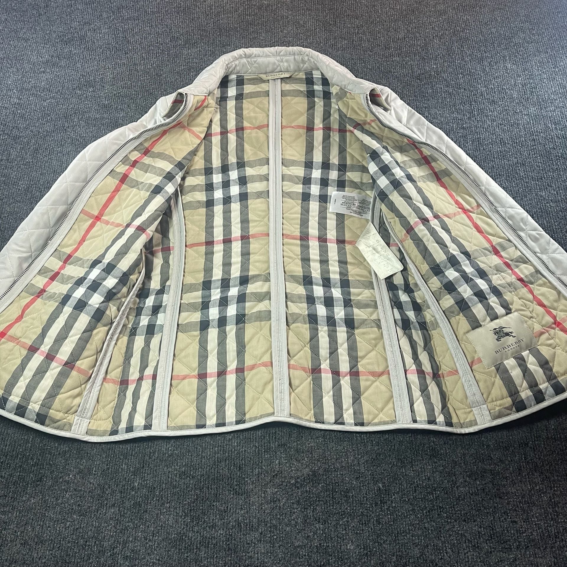 Burberry London Quilted Jacket Nova Check Lining cream women’ S/M 6