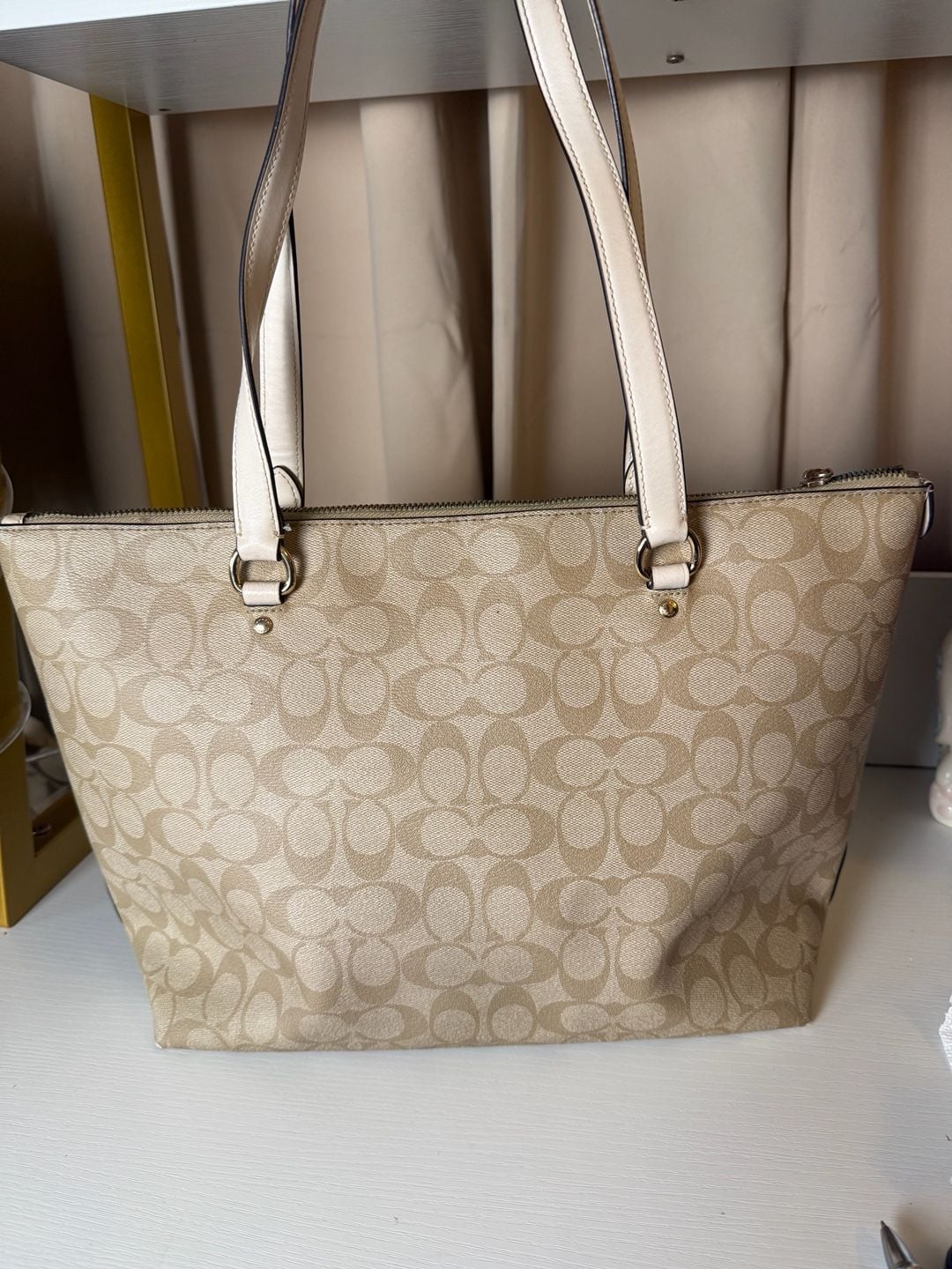 Coach Signature Zip Top Tote Bag Khaki Chalk White 3
