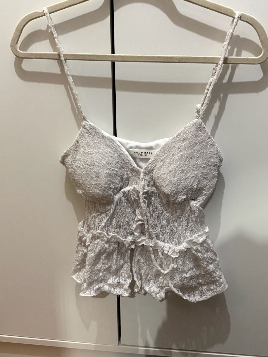Good Day Project Lace Camisole Top White Tie Front Ruffle Crop 9