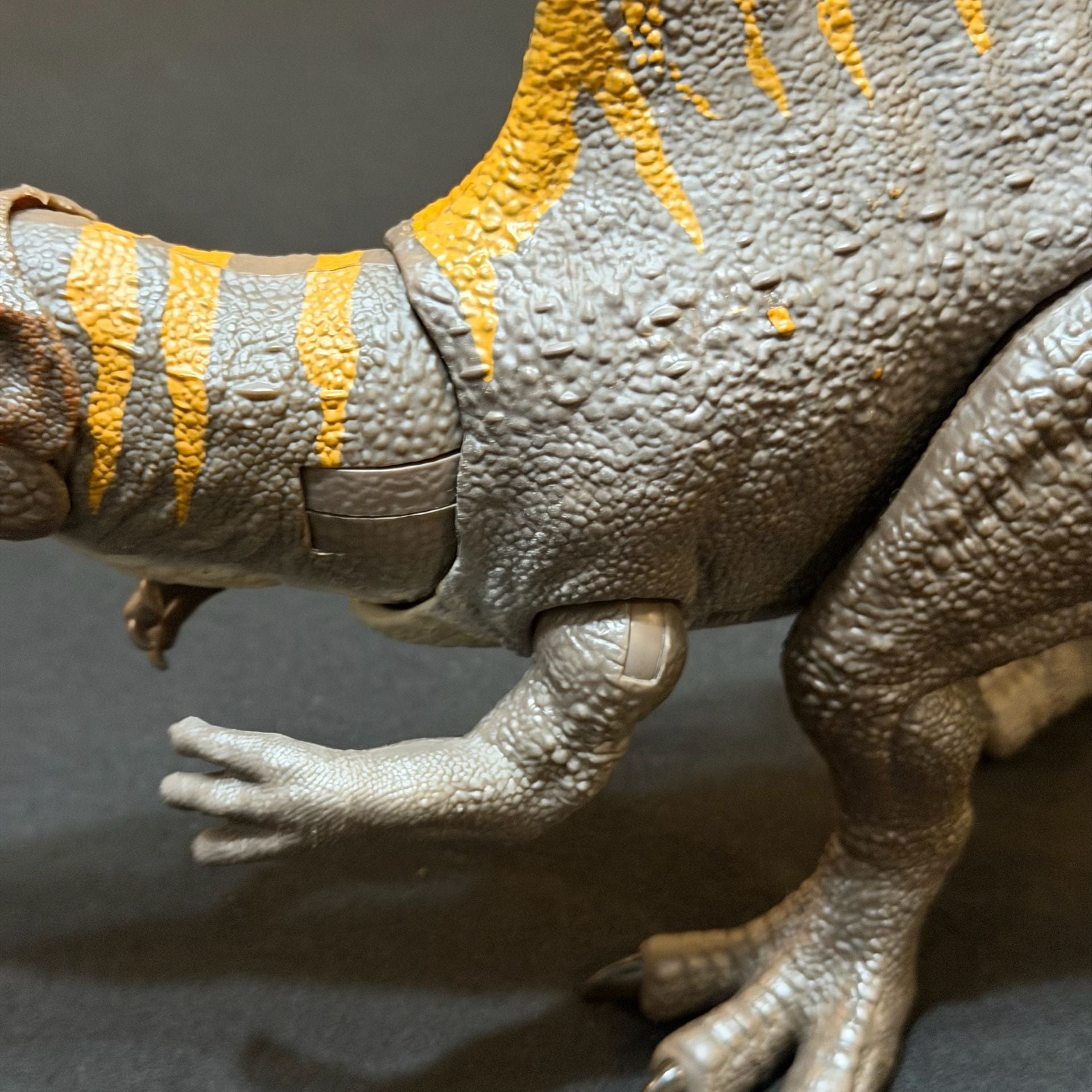 Jurassic World Rebirth Hammond Collection Tail Thrasher Spinosaurus 3